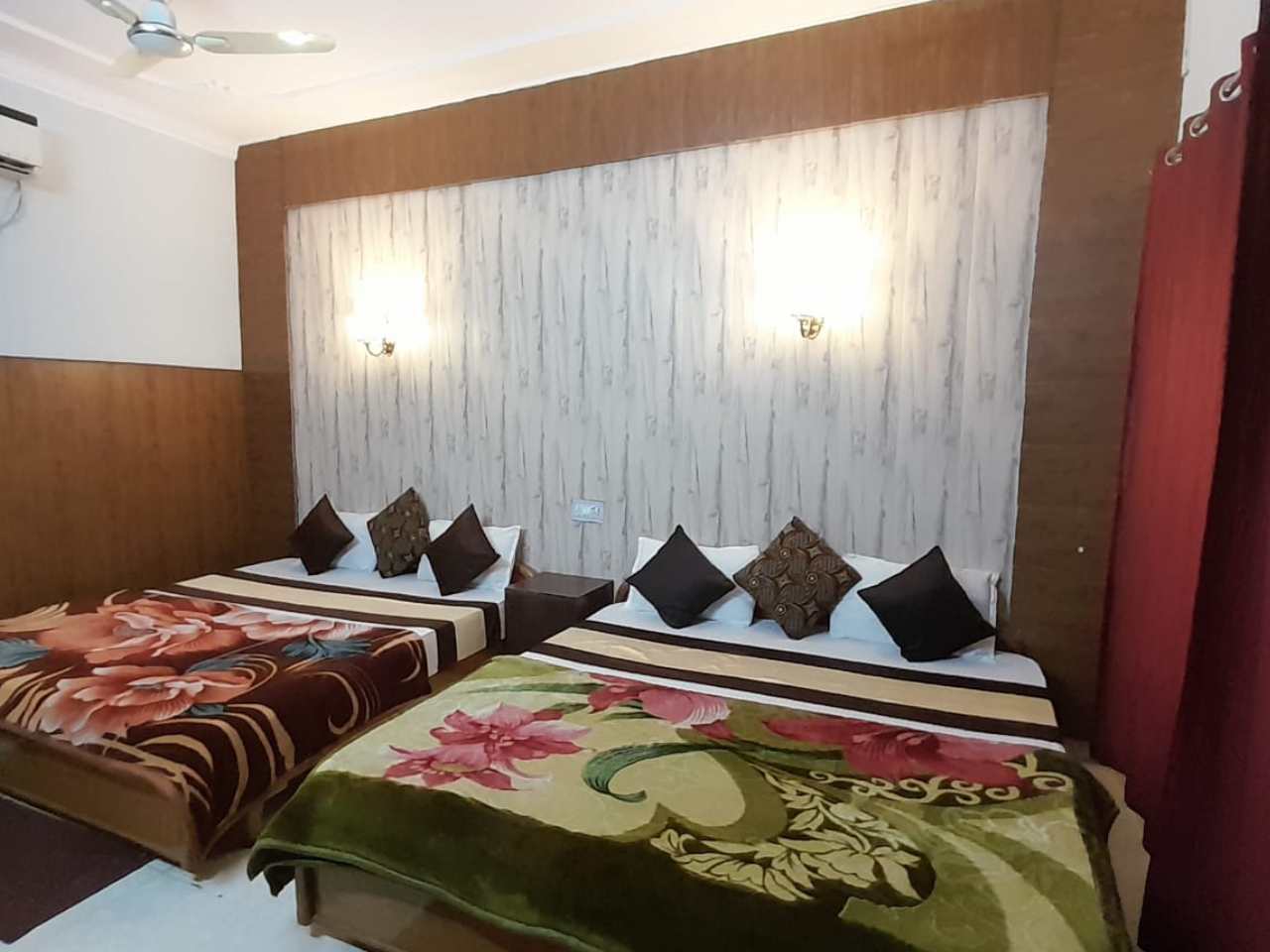 Hotels on the way to Kedarnath